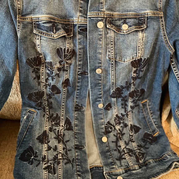 LuLaRoe Jean Jacket new - Picture 5 of 6